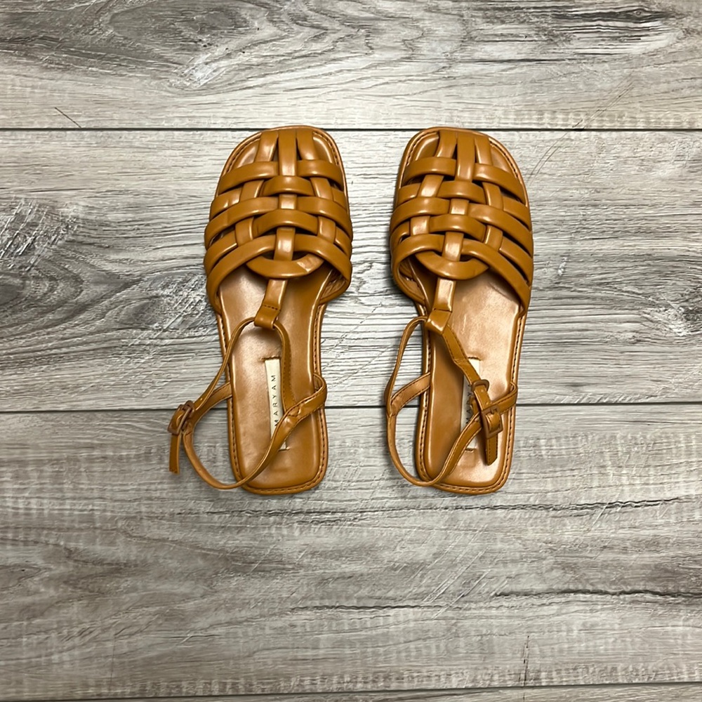 Maryam brown weave toe sandals size 39